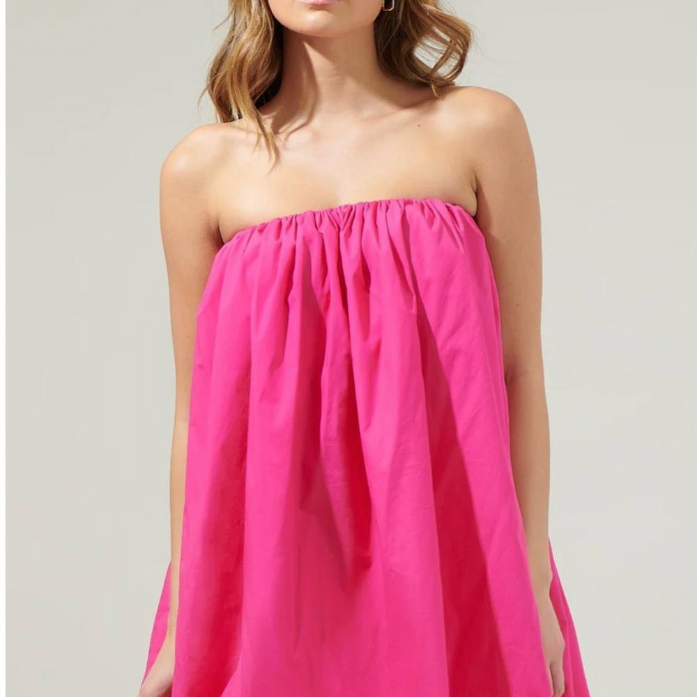 Vibrant Pink Strapless Bubble Mini Dress